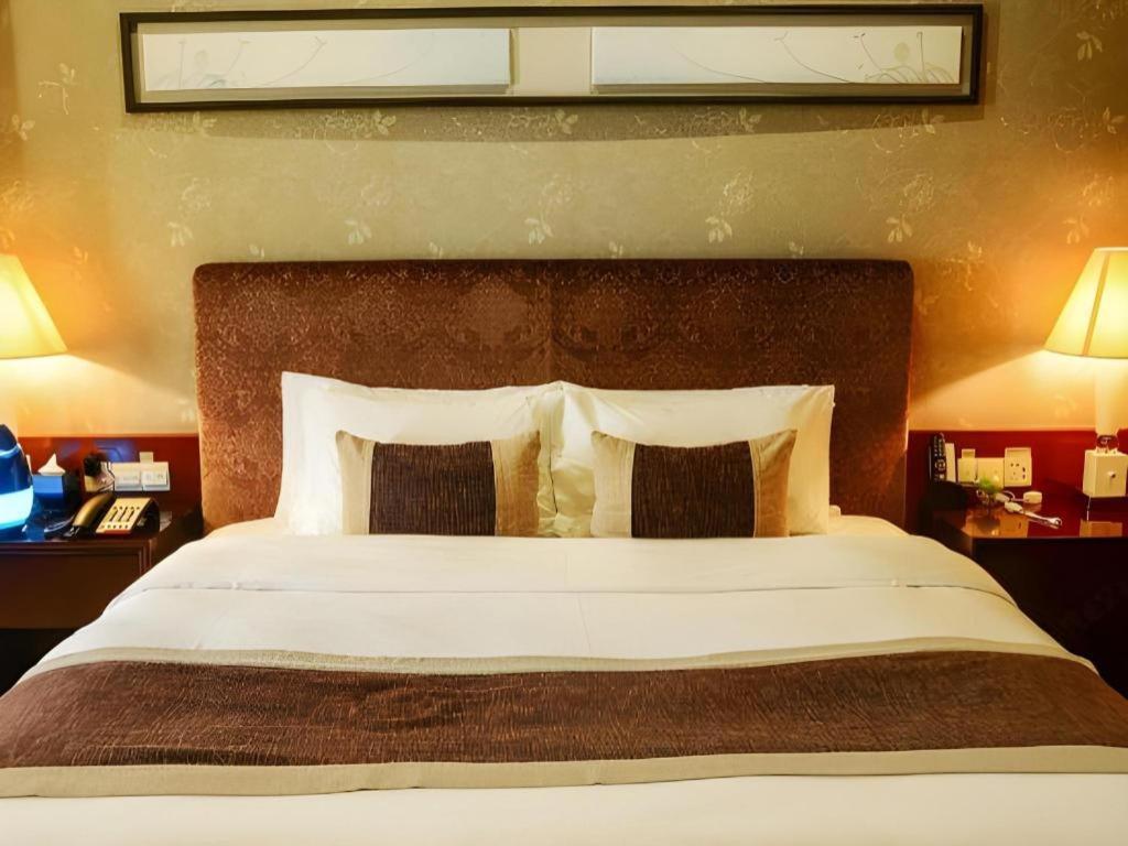 Eurasia International Hotel Dongguan  Buitenkant foto