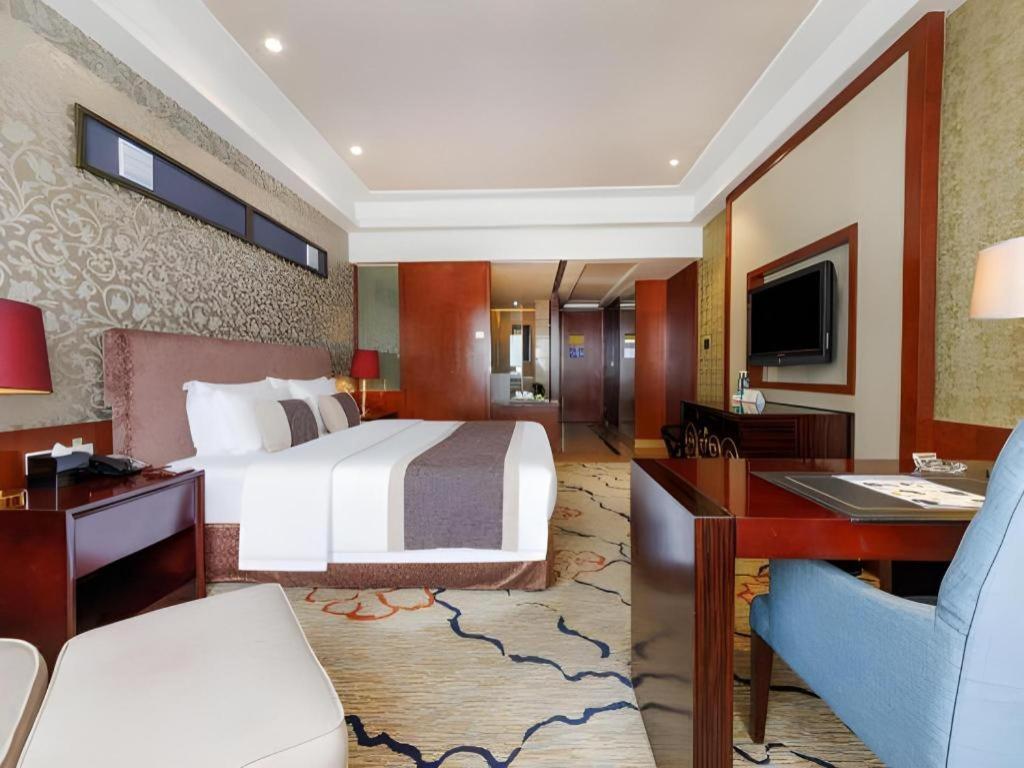 Eurasia International Hotel Dongguan  Buitenkant foto