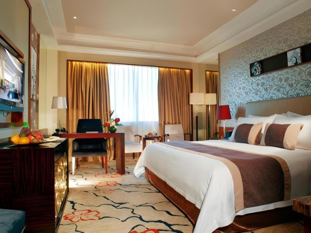 Eurasia International Hotel Dongguan  Buitenkant foto