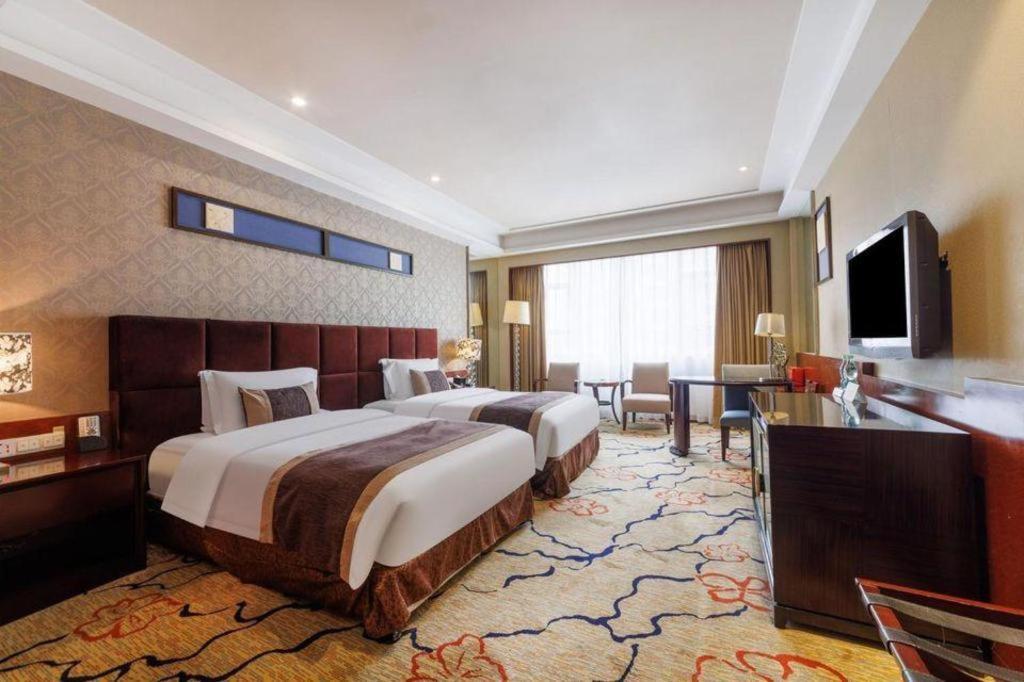 Eurasia International Hotel Dongguan  Buitenkant foto
